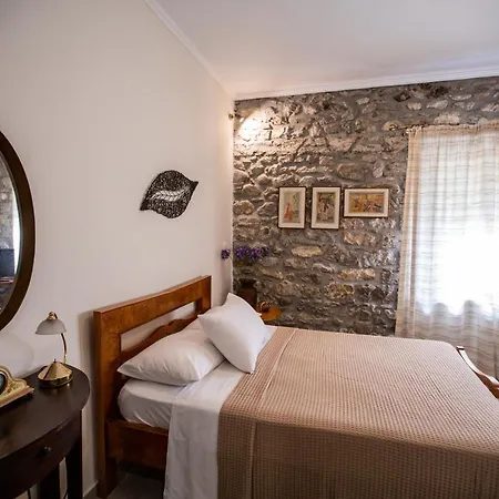 Amaryllis Σπίτι διακοπών Agios Spyridon (Phocis)